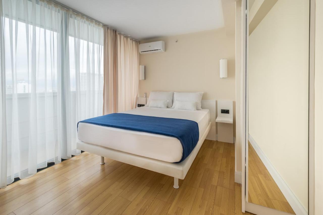 Downtown Centre In Batumi Aparthotel Orbi City In Batumi Exterior photo