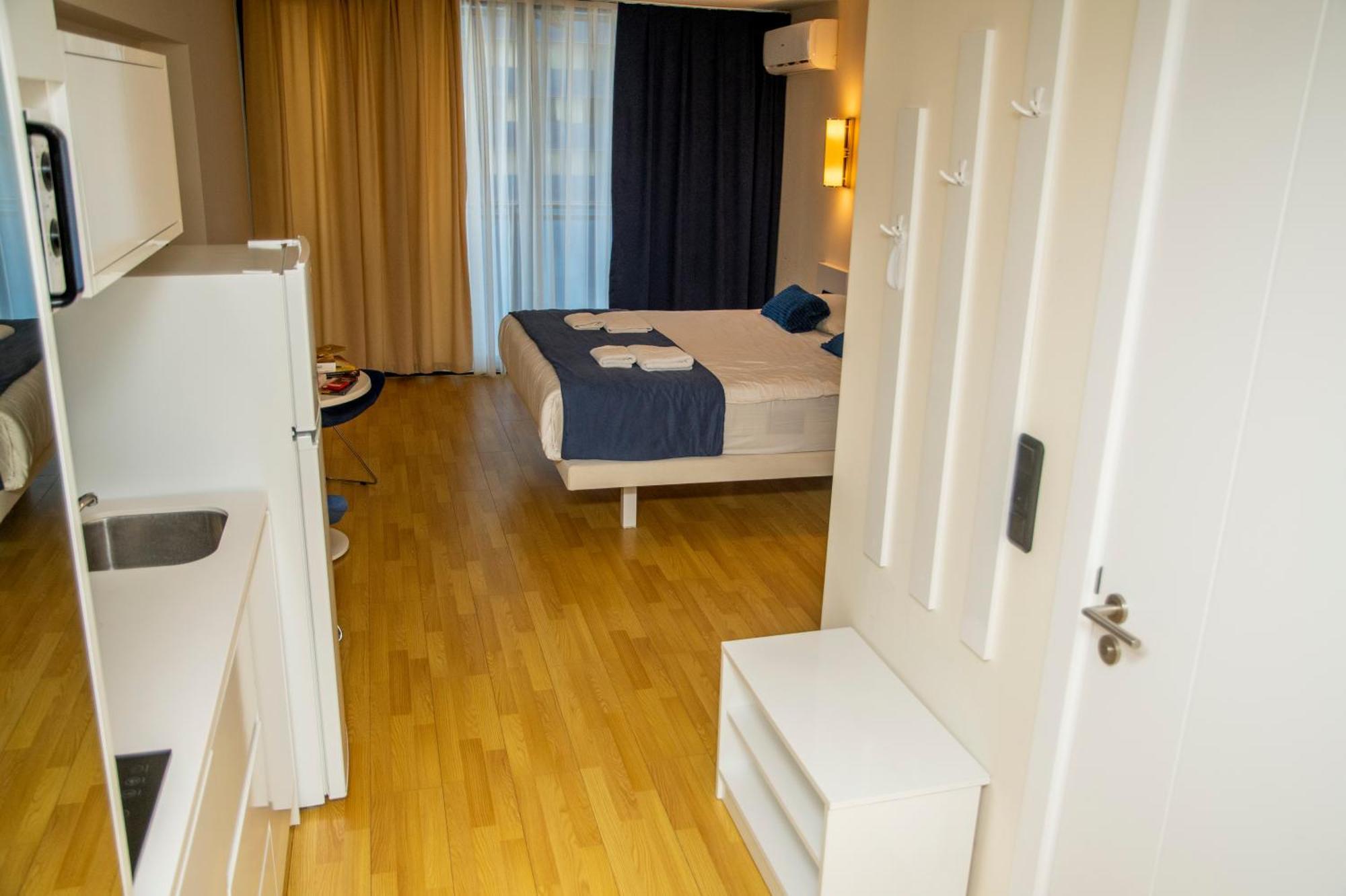 Downtown Centre In Batumi Aparthotel Orbi City In Batumi Exterior photo